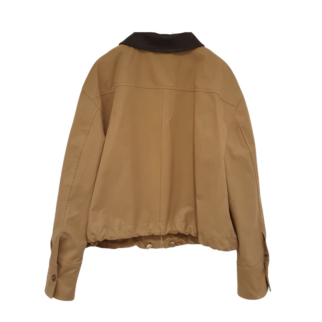 Giacca cammello con collo in ecopelle Tensione In