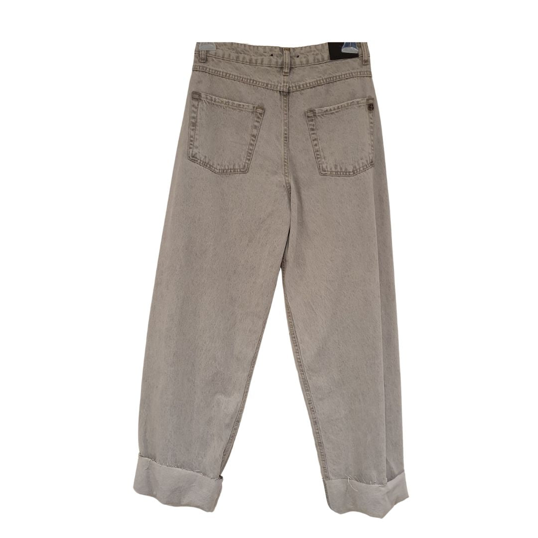 Jeans grigio con abrasioni Souvenir