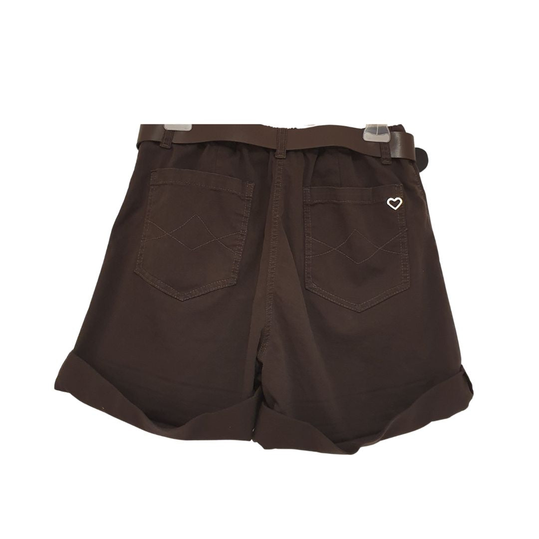 Shorts con cintura Please