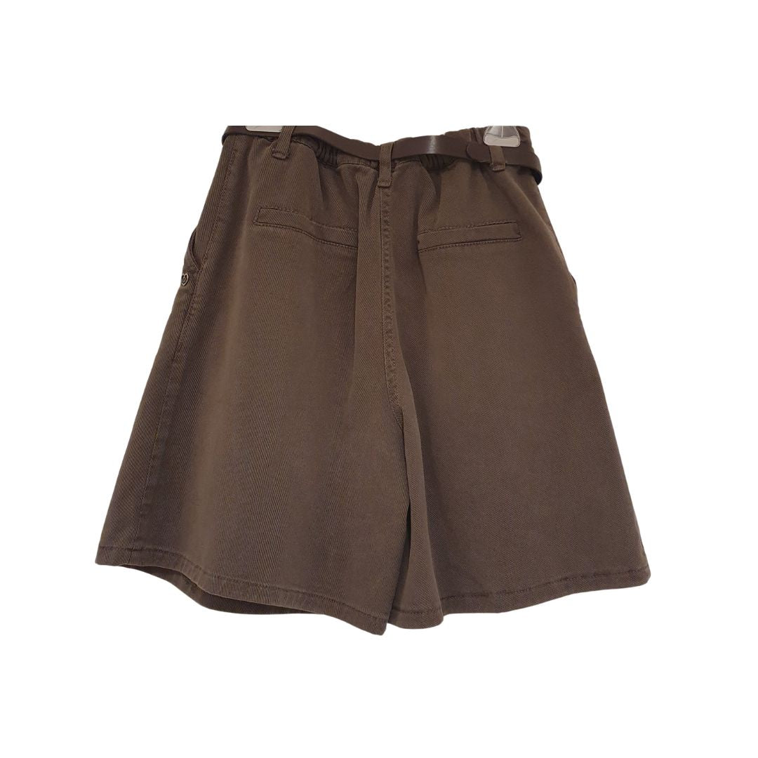 Shorts con cintura Please