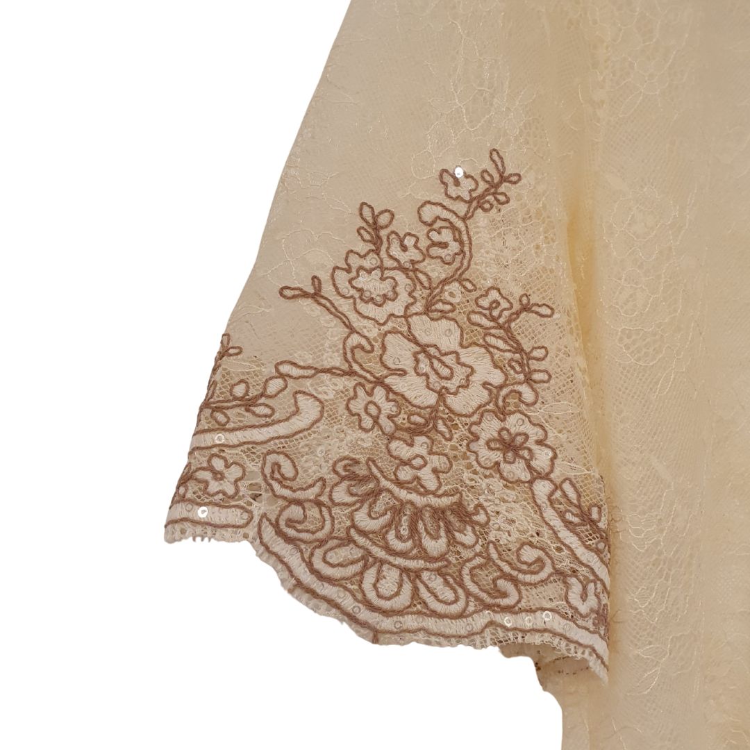 T-shirt con pizzo e ricamo HaveOne